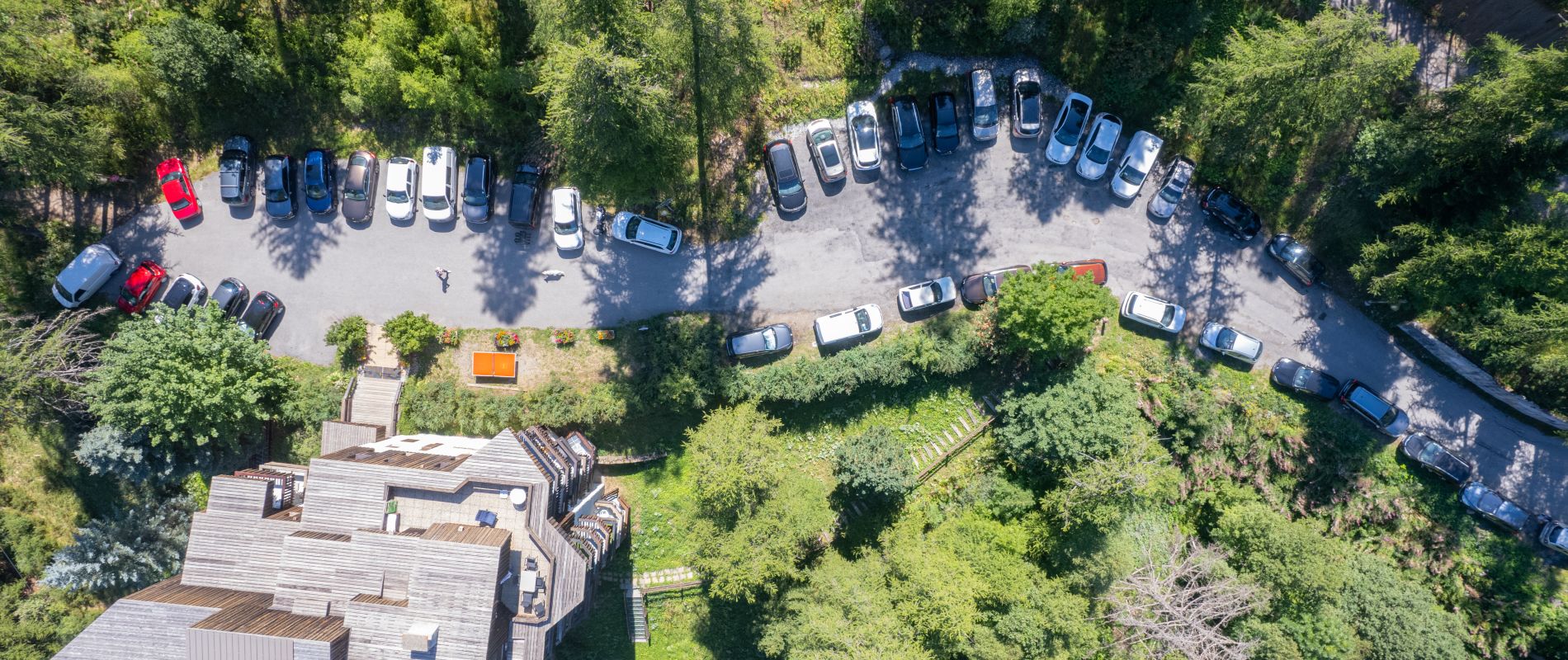 parking Les Orres, Alpes du sud